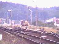 Z drugiej strony stacja wyglda tak... Towarowy ju szykuje si do drogi, by za chwil odjecha.